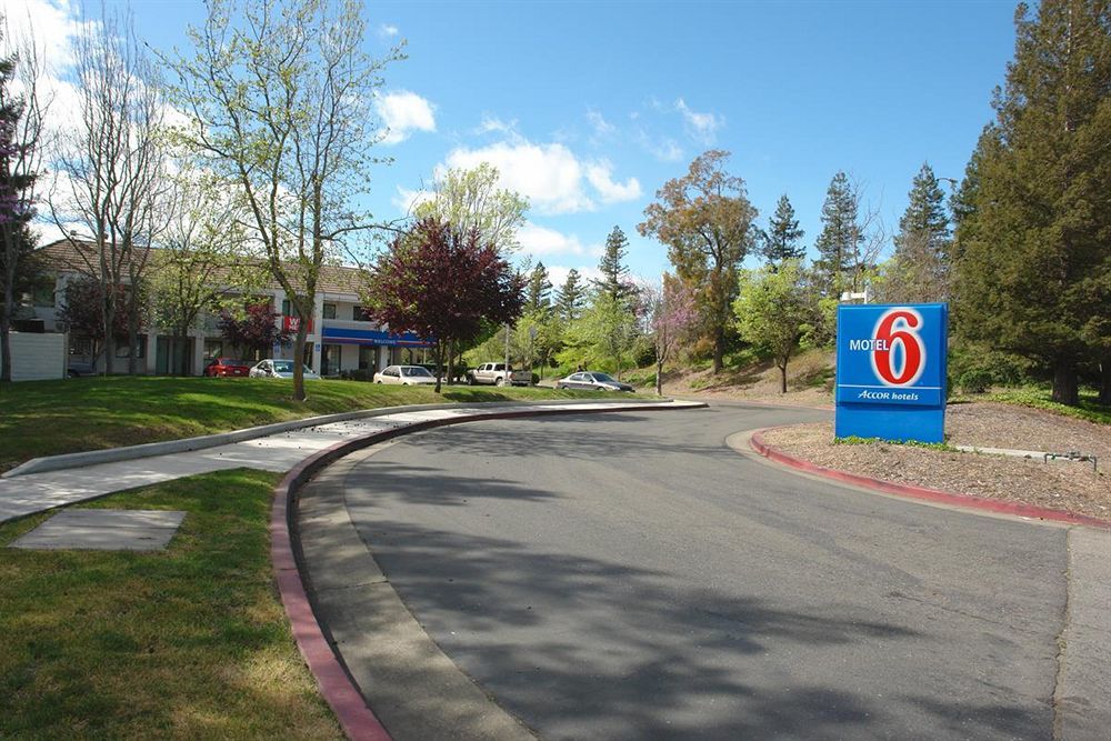 Motel 6-Santa Rosa, Ca - North المظهر الخارجي الصورة