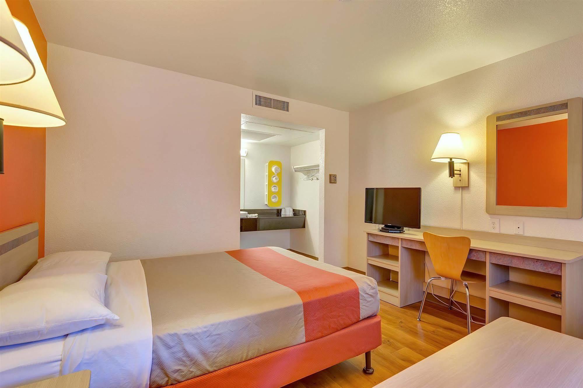 Motel 6-Santa Rosa, Ca - North المظهر الخارجي الصورة